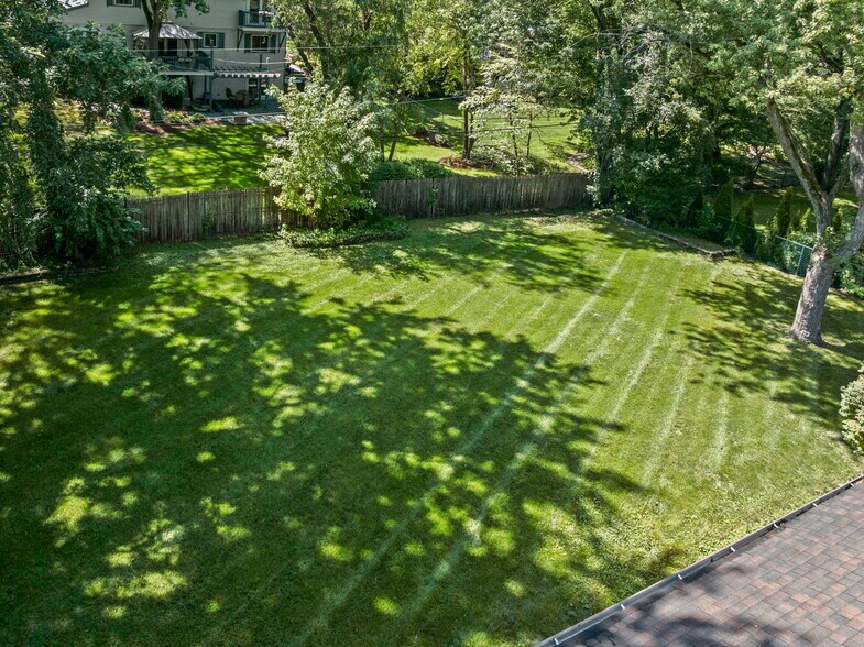 Building Photo - 2712 2nd Private Rd