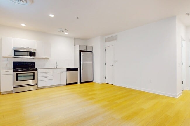 Floorplan - Interstate Flats