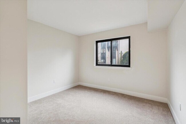 Building Photo - 1609 Painters Crossing