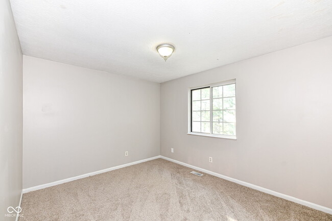 Building Photo - 8506 Friendship Ln