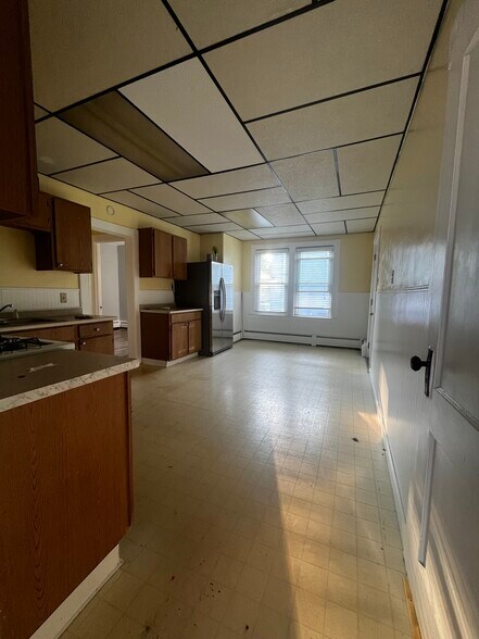 Primary Photo - 1510 Lenox Ave