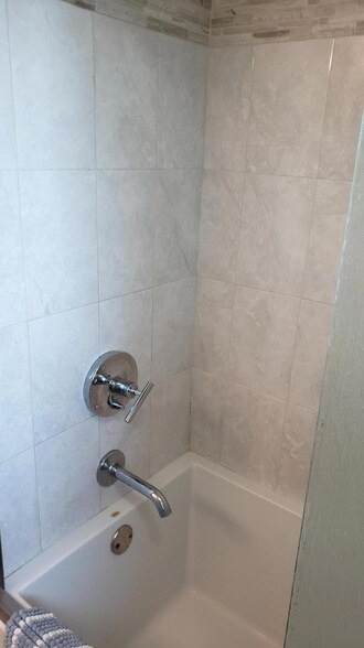 Building Photo - 3755 Via Poinciana