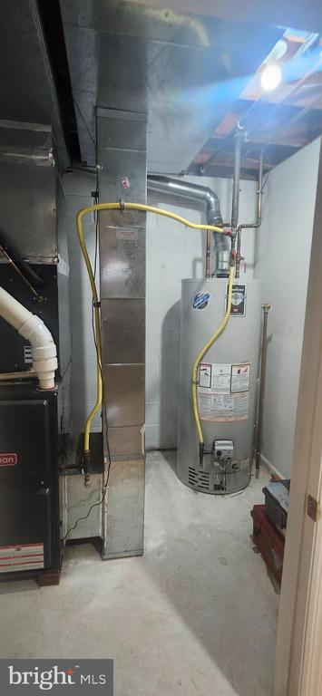 Building Photo - 2 Marchesi Dr