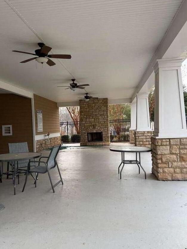 Building Photo - 2473 Capella Cir SW