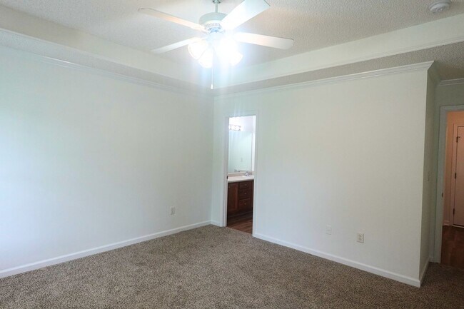 Building Photo - Available Soon!