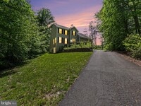 Building Photo - 9811 Catharpin Rd