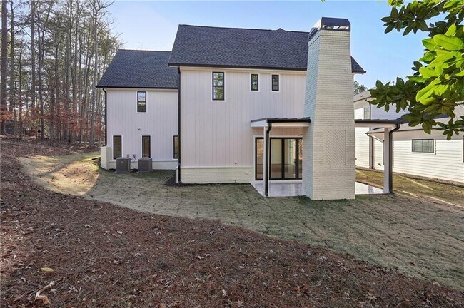 Building Photo - 10365 Waters Rd