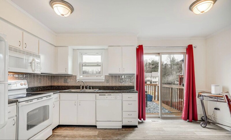 Building Photo - 15304 Gunsmith Terrace