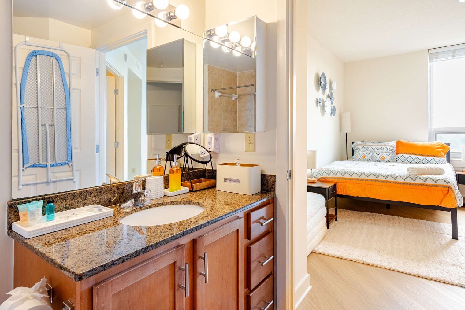 Building Photo - 1133 East-West Highway-SI ID1461660P