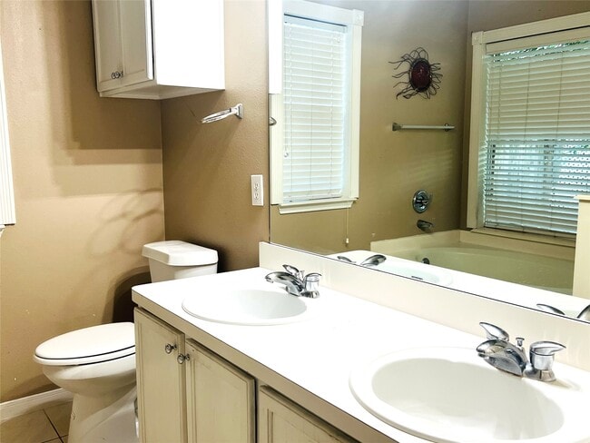 Building Photo - 17314 S Summit Canyon Dr