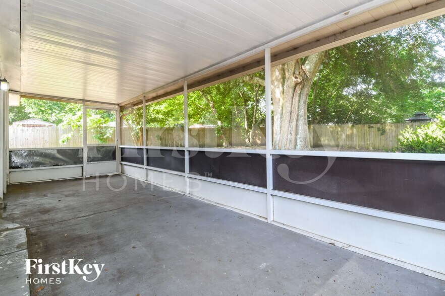 Building Photo - 4034 Dalry Dr