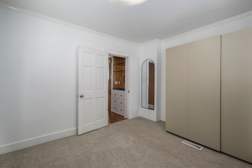 Building Photo - 1835 S 1700 E