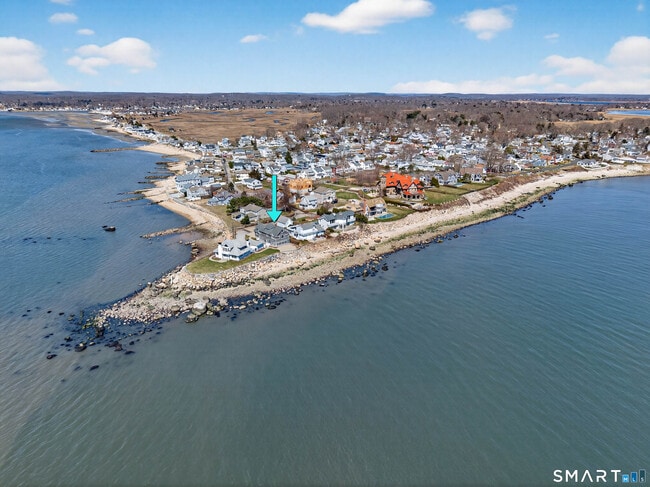 Building Photo - 4 Point Rd