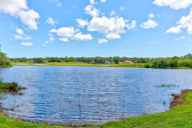 Building Photo - 128 Centennial Park Dr