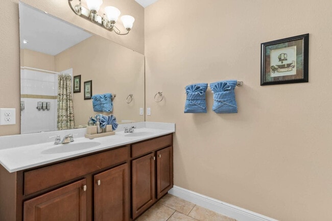 Building Photo - 4313 Acorn Ct