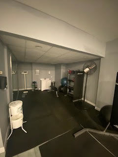 Building Photo - 720 W Gordon Terrace