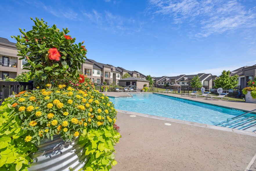 Legend V Apartments 2133 E 2nd St Edmond OK 73034 Apartment Finder