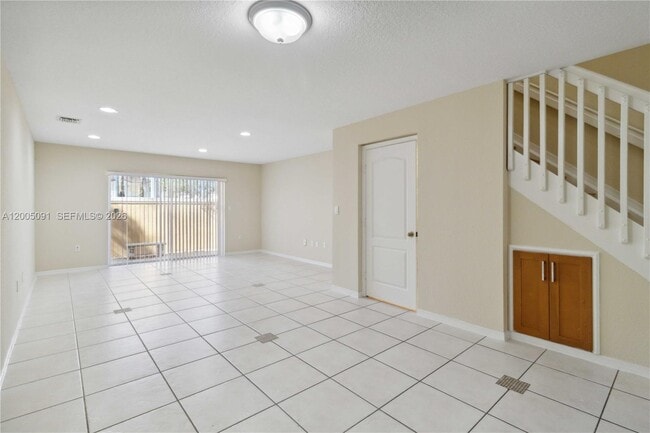 Building Photo - 3079 SW 129th Way