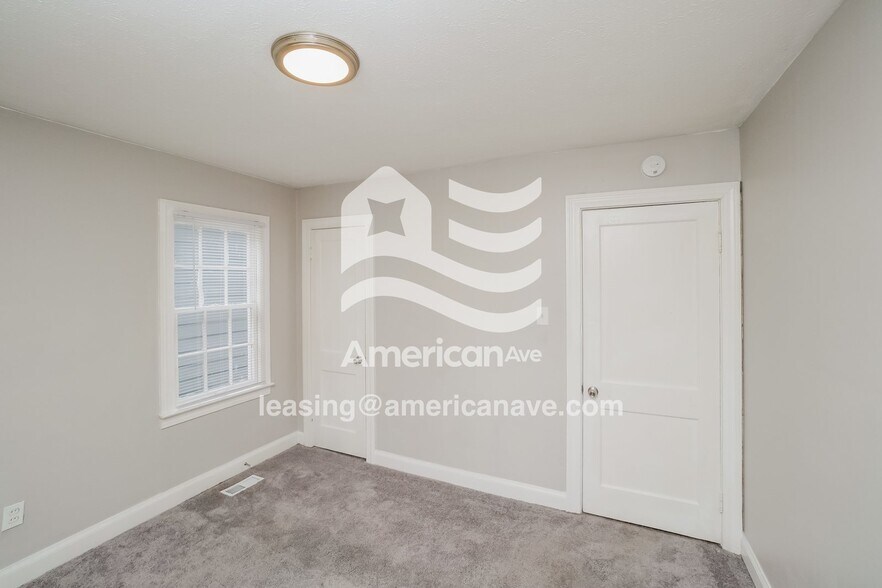 Building Photo - 3702 Garland Ave