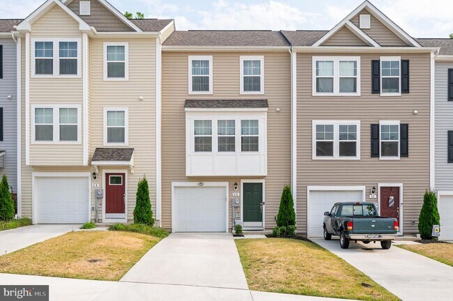 Building Photo - 64 Tate Manor Dr