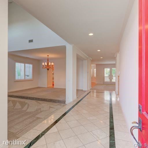 Building Photo - 4 br, 4 bath House - 1200 Manzanita Ln