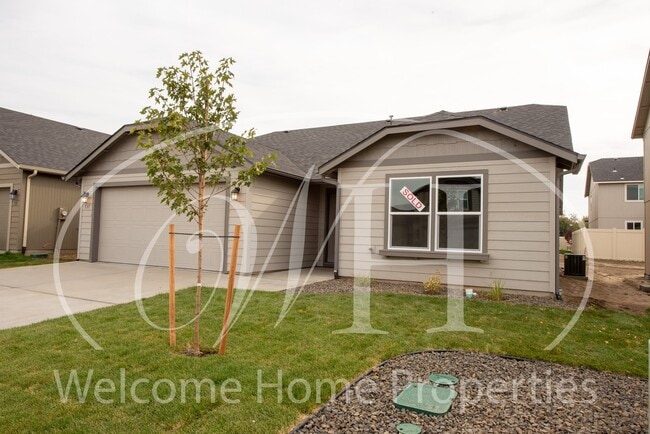 Building Photo - Beautiful Newer Home in New Neighborhood