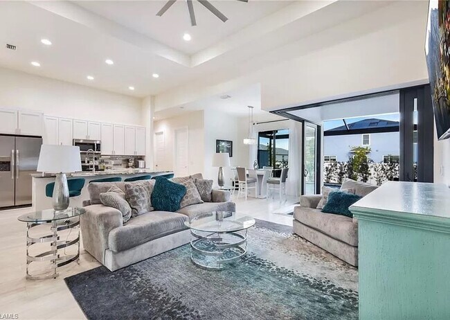 Building Photo - 2825 SW 3rd St