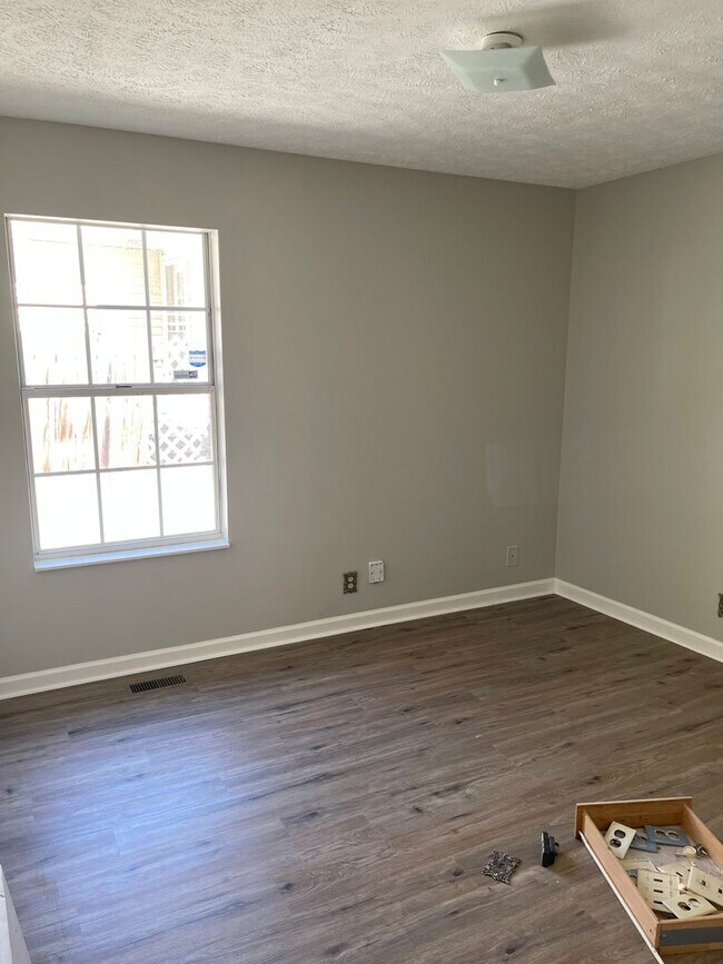 Building Photo - Newly Remodeled Home near Priest Lake