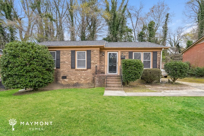 Primary Photo - 355 Parkwood Ave