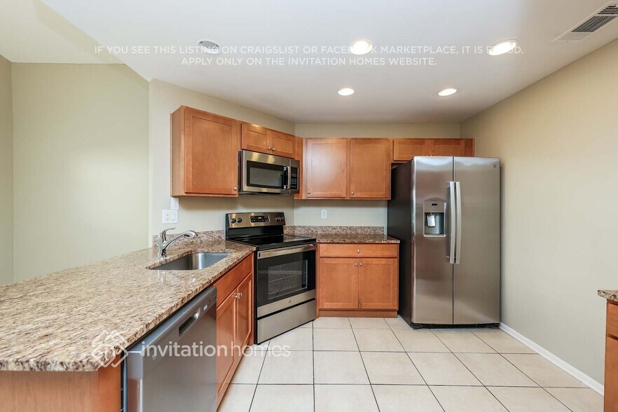 Building Photo - 1312 Coolridge Dr