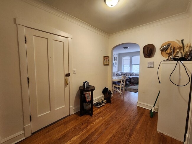 Building Photo - Spacious Updated 2 bed/1 bath in North Park