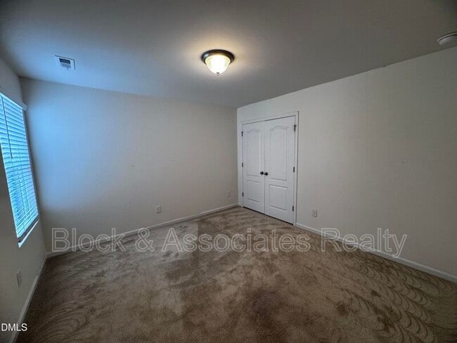 Building Photo - 1748 Clayfire Dr.