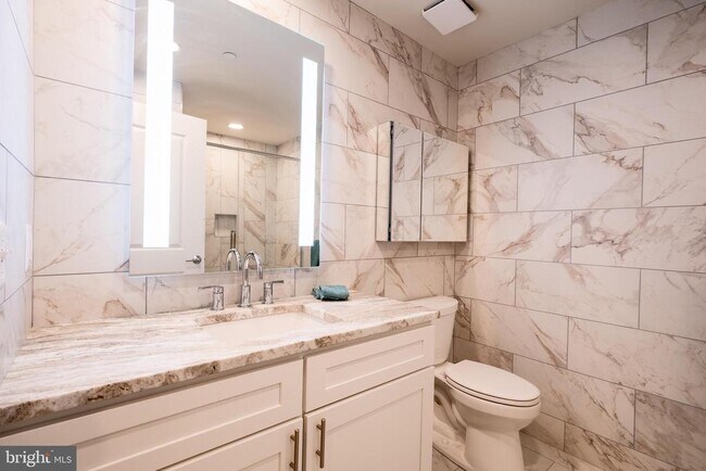 Building Photo - 2301 John F Kennedy Blvd