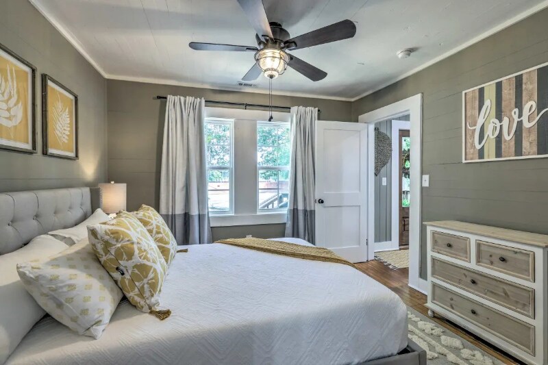 Building Photo - 107 Robinson Ave