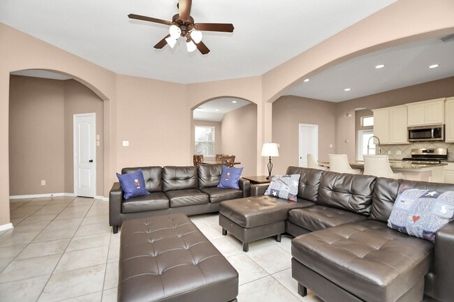 Building Photo - 7 Tidwilow Pl