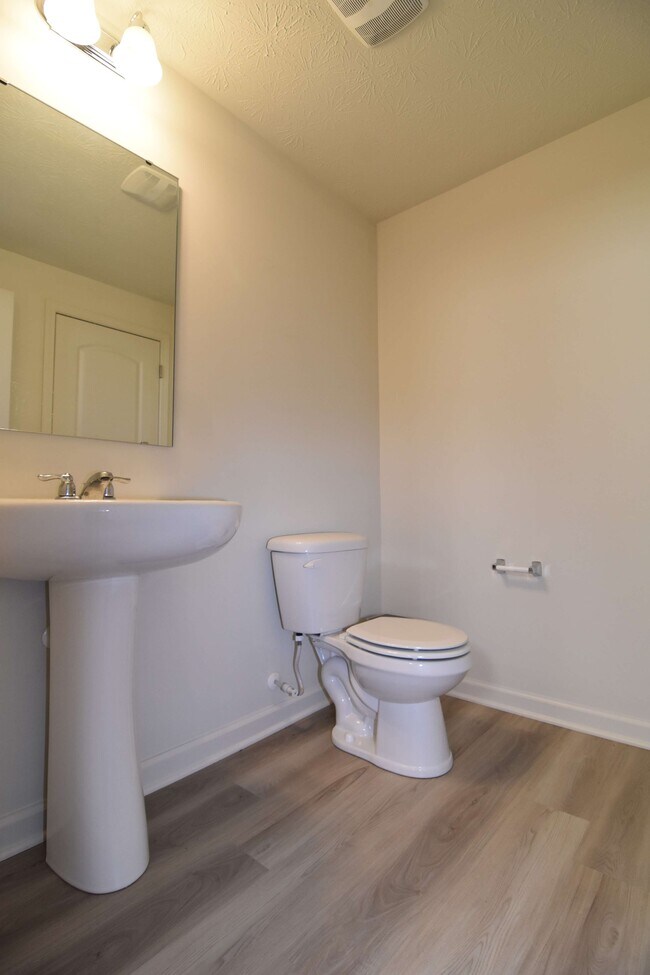 Building Photo - 13068 Corydon Dr