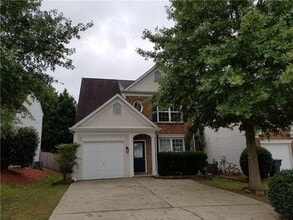 Building Photo - 2704 Regent Walk Dr