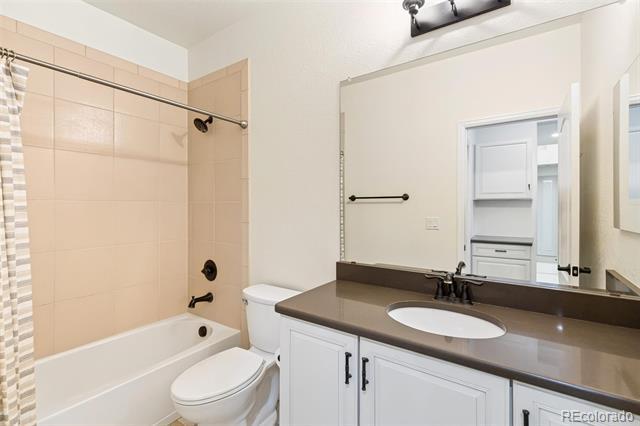 Building Photo - 3431 Cascina Cir