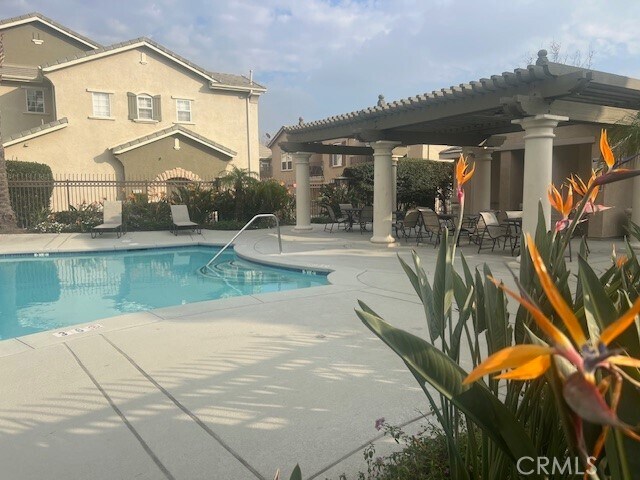 Building Photo - 7353 Ellena W