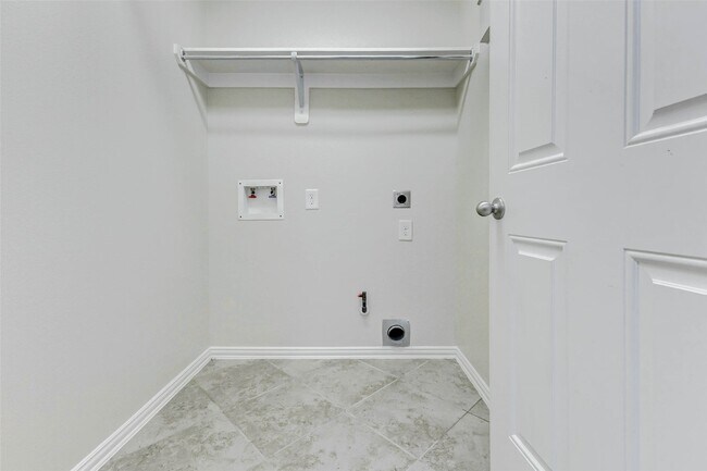 Building Photo - 2718 Misty Laurel Ct