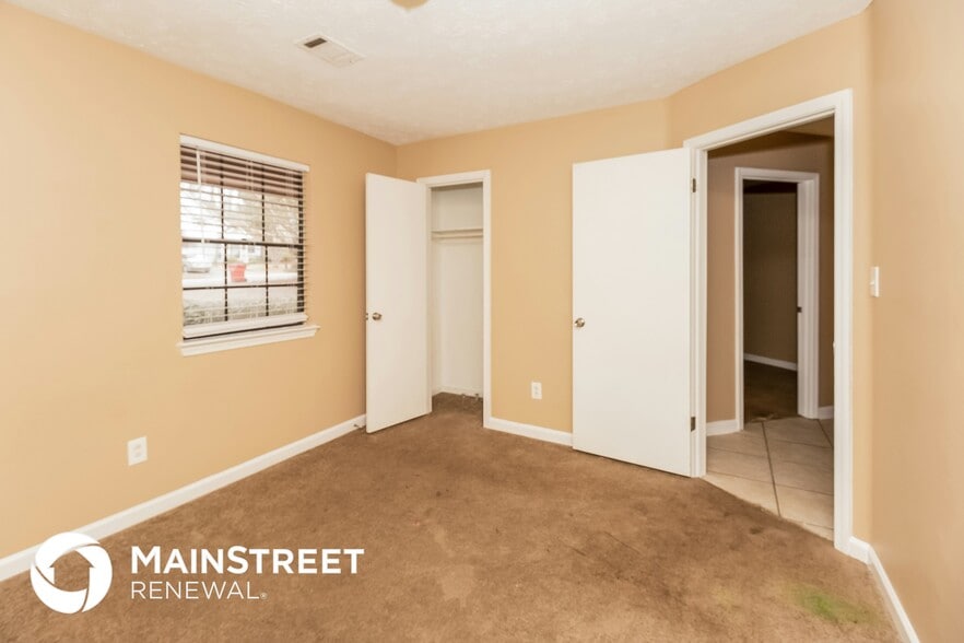 Building Photo - 271 Canterbury Dr