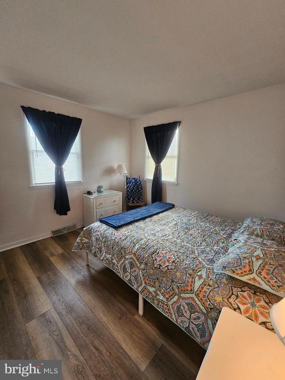 Building Photo - 82 Basin Rd