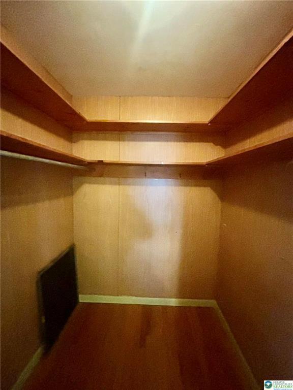 Building Photo - 20 W Main St