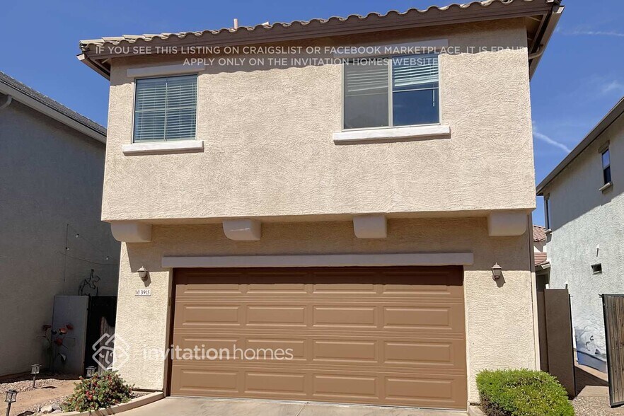 Building Photo - 3915 S Napa Ln