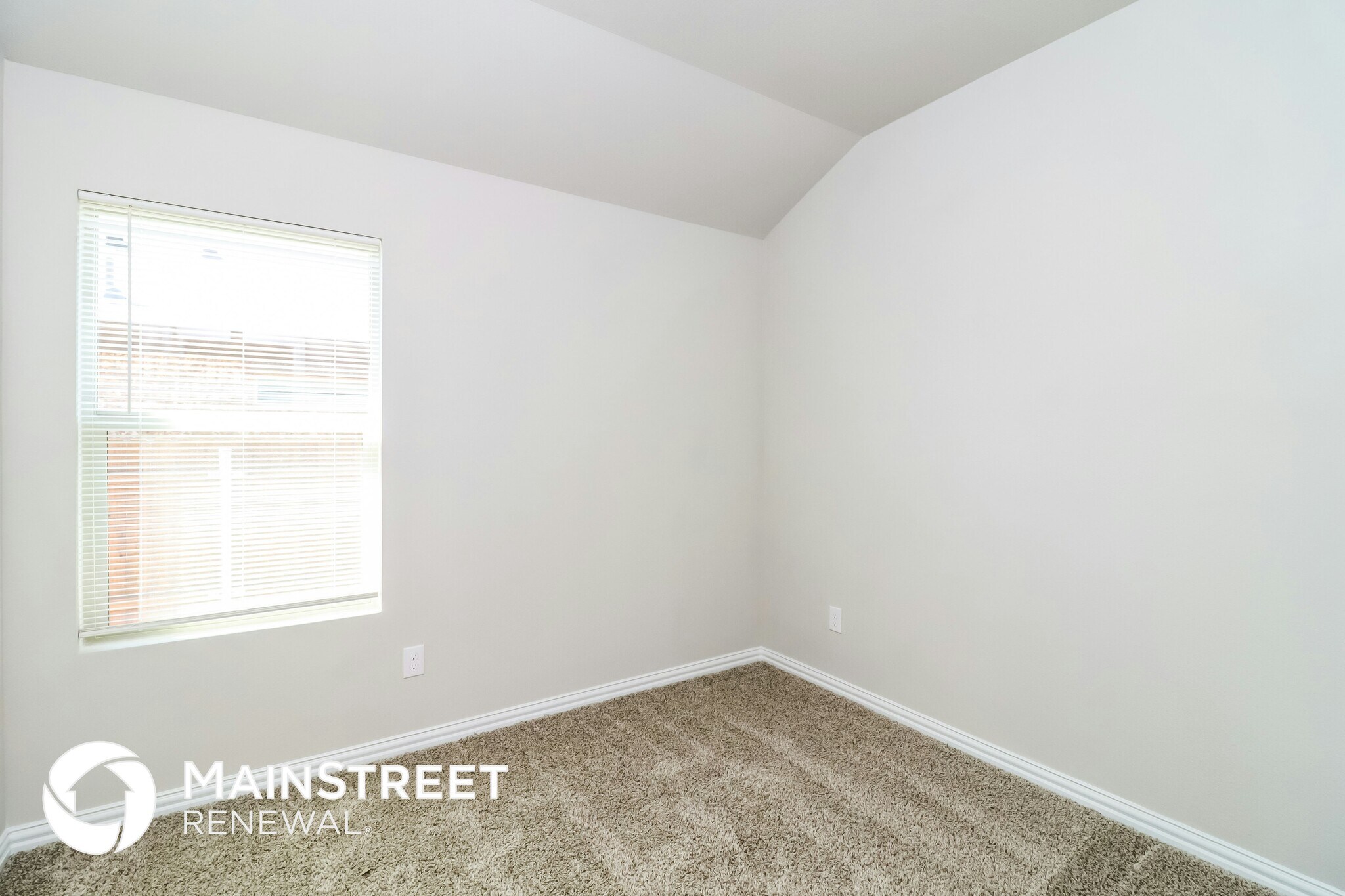 Building Photo - 6333 Armadillo Ct