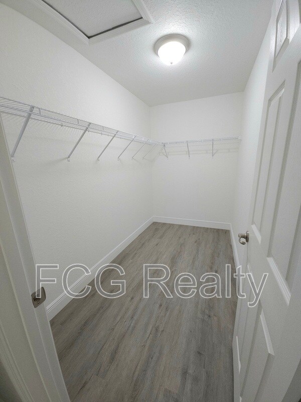 Building Photo - 175 Marion Oaks Golf Way