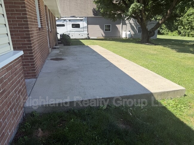 Building Photo - 1047 Letort Rd