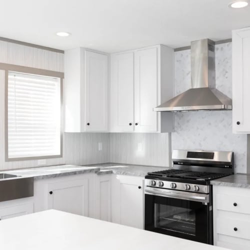 Primary Photo - 110 State St