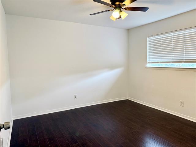 Building Photo - 3100 Townbluff Dr
