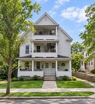 Building Photo - 239 Quinnipiac St